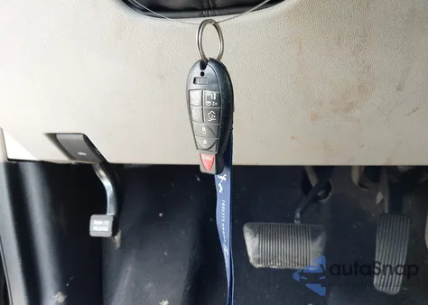 2012 Chrysler Town & Country Touring-L from USA, damaged, VIN 2C4RC1CG6CR364284